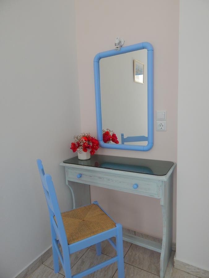Evgenia Rooms And Apartments Folegandros Town Phòng bức ảnh