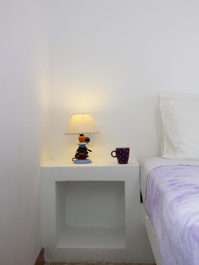 Evgenia Rooms And Apartments Folegandros Town Ngoại thất bức ảnh