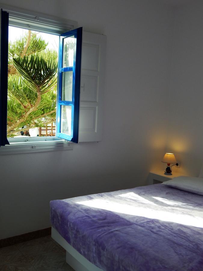 Evgenia Rooms And Apartments Folegandros Town Ngoại thất bức ảnh