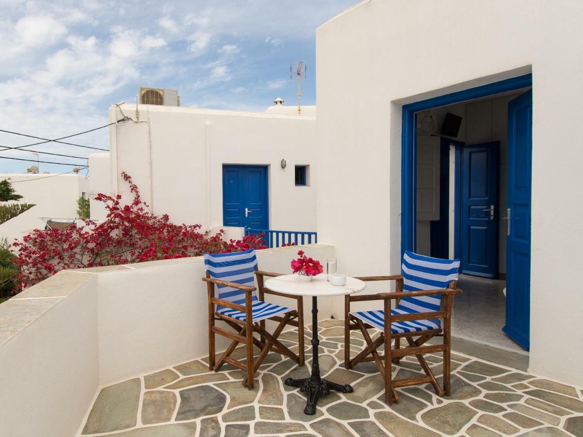 Evgenia Rooms And Apartments Folegandros Town Ngoại thất bức ảnh